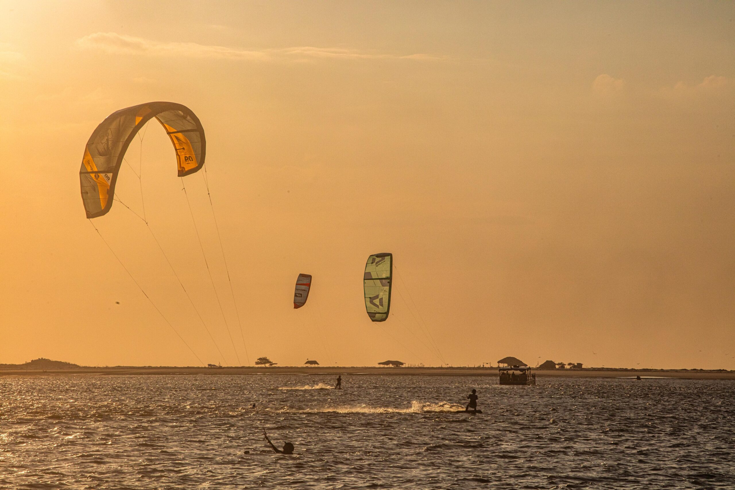Kitesurf nos Lençóis Maranhenses: saiba onde praticar